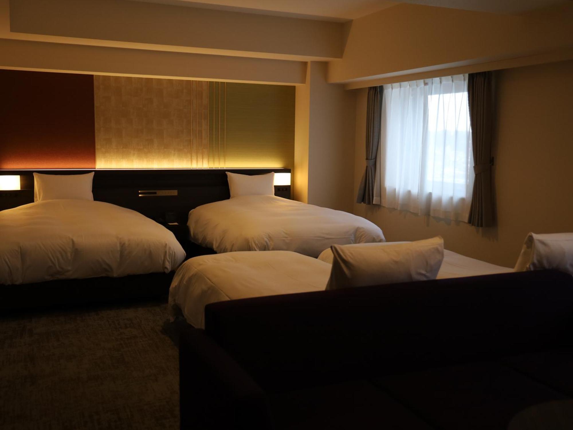 Hotel Kanazawa Bagian luar foto