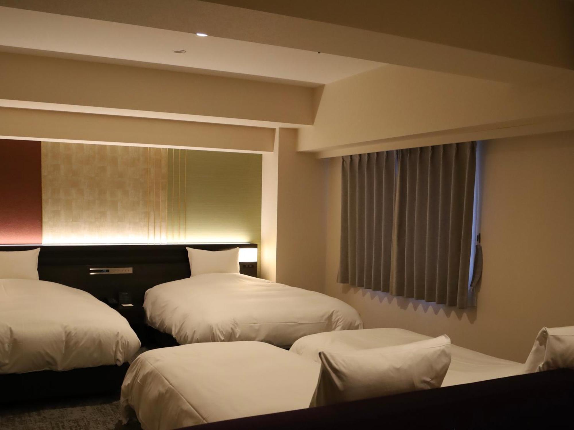 Hotel Kanazawa Bagian luar foto